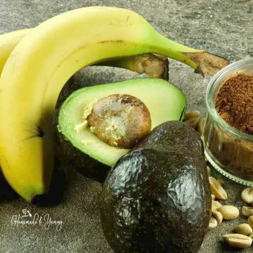 plantain pudding, paired with creamy, ripe avocado. A delightful treat that’s both nutritious and indulgent.